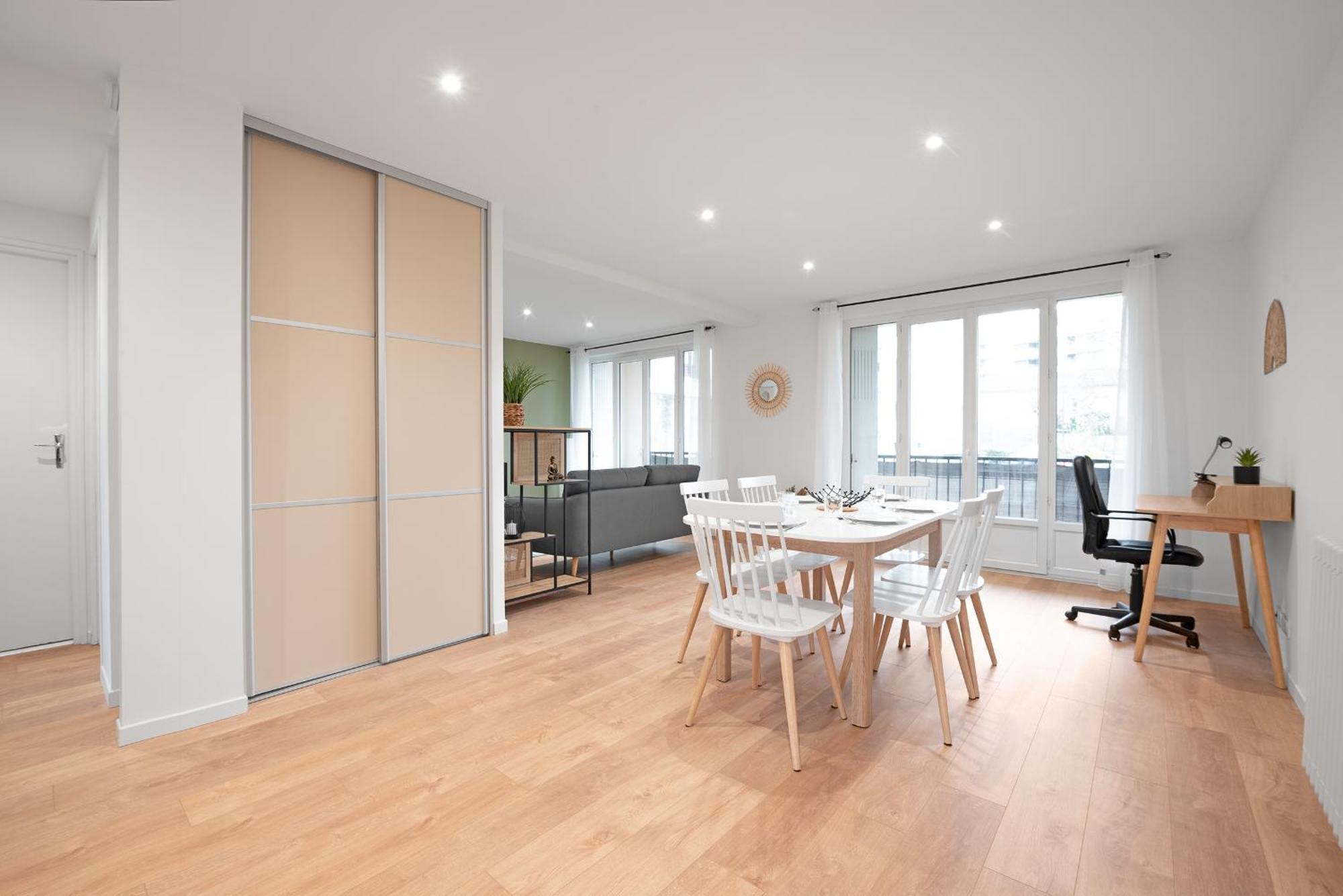 Spacieux T3 Avec 2 Parkings Gratuits Et 2 Balcons Toulouse Luaran gambar
